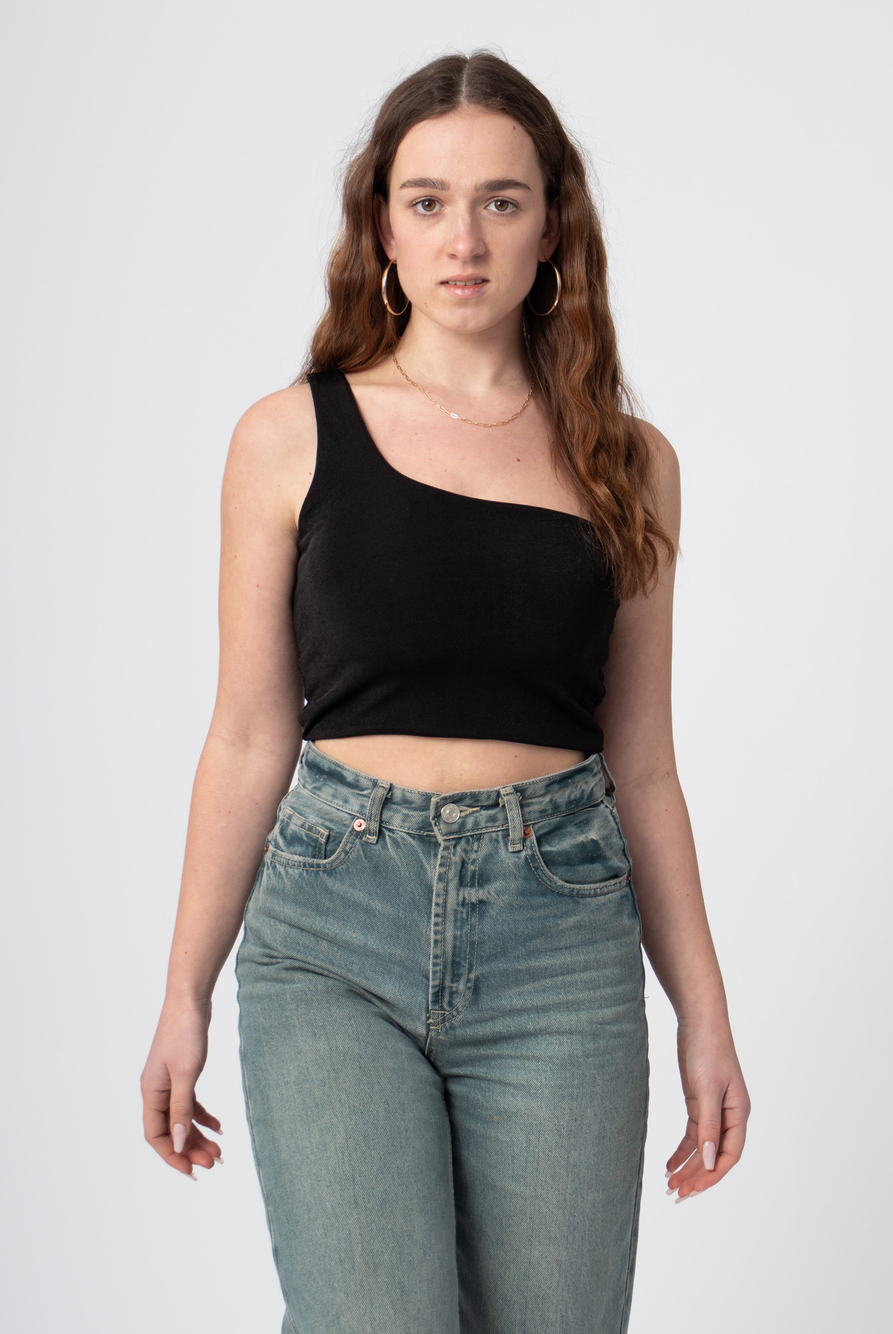 one shoulder glitter top zwart glanzend