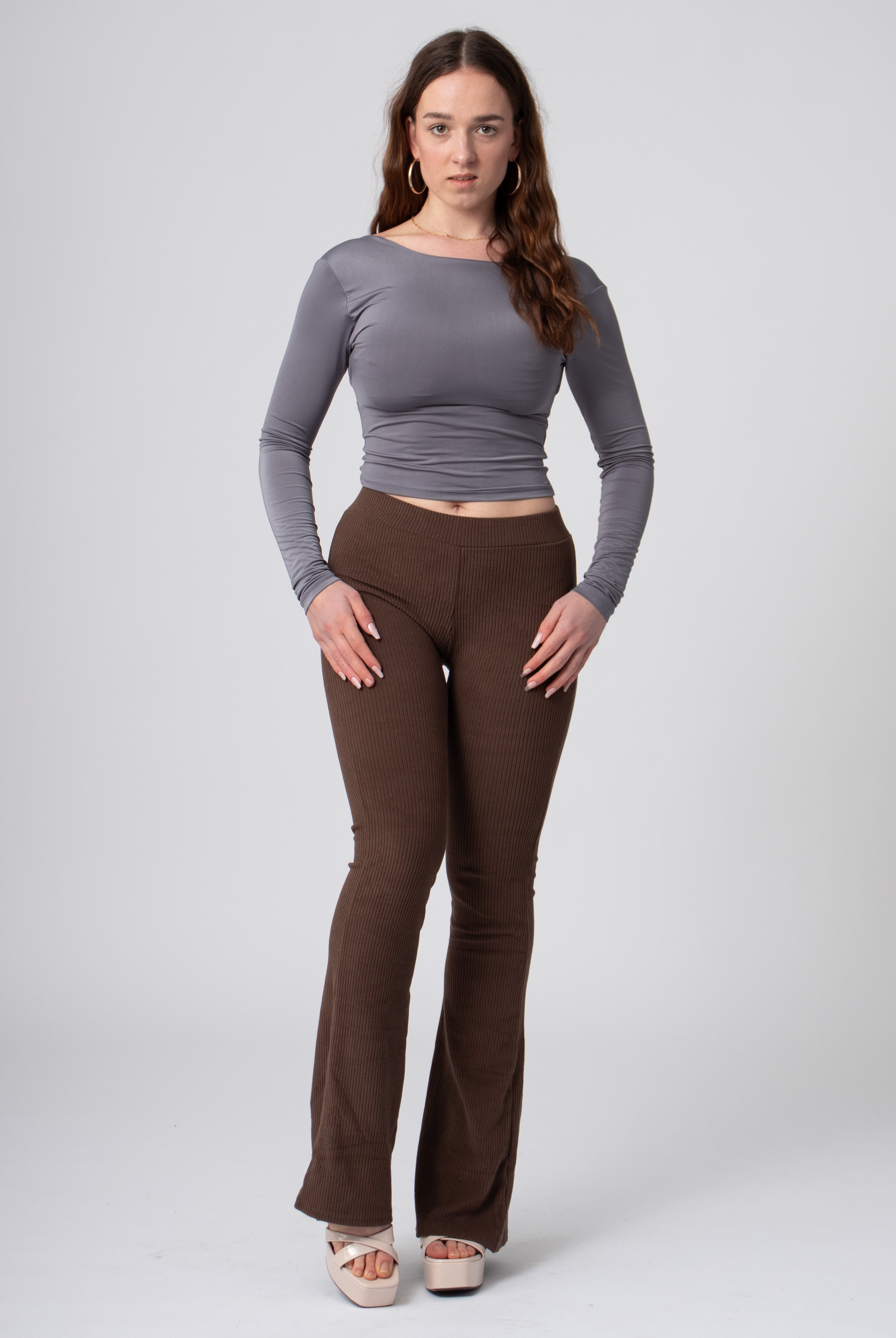 geribbelde stretch flared broek bruin