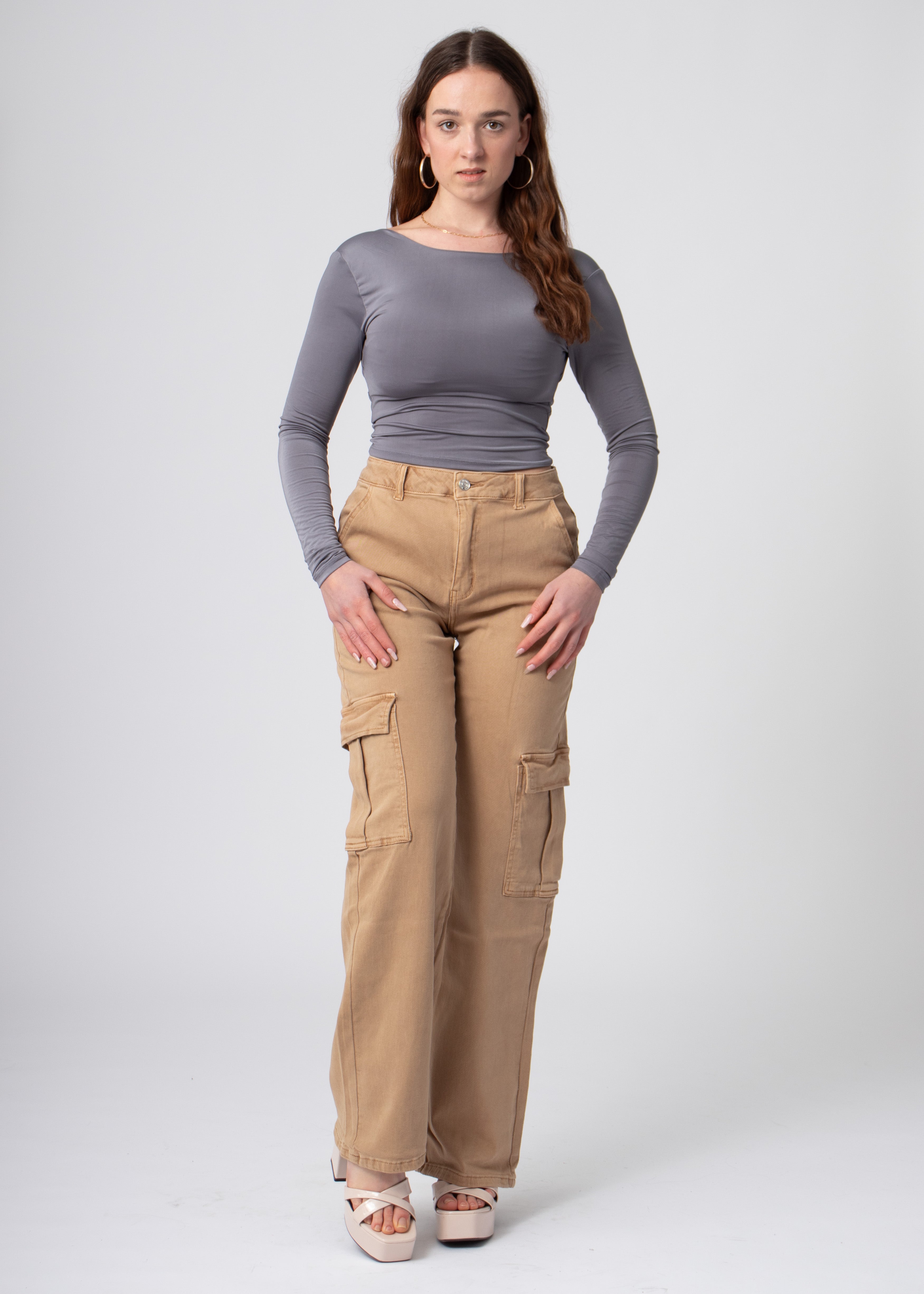 dames straight leg cargo jeans camel
