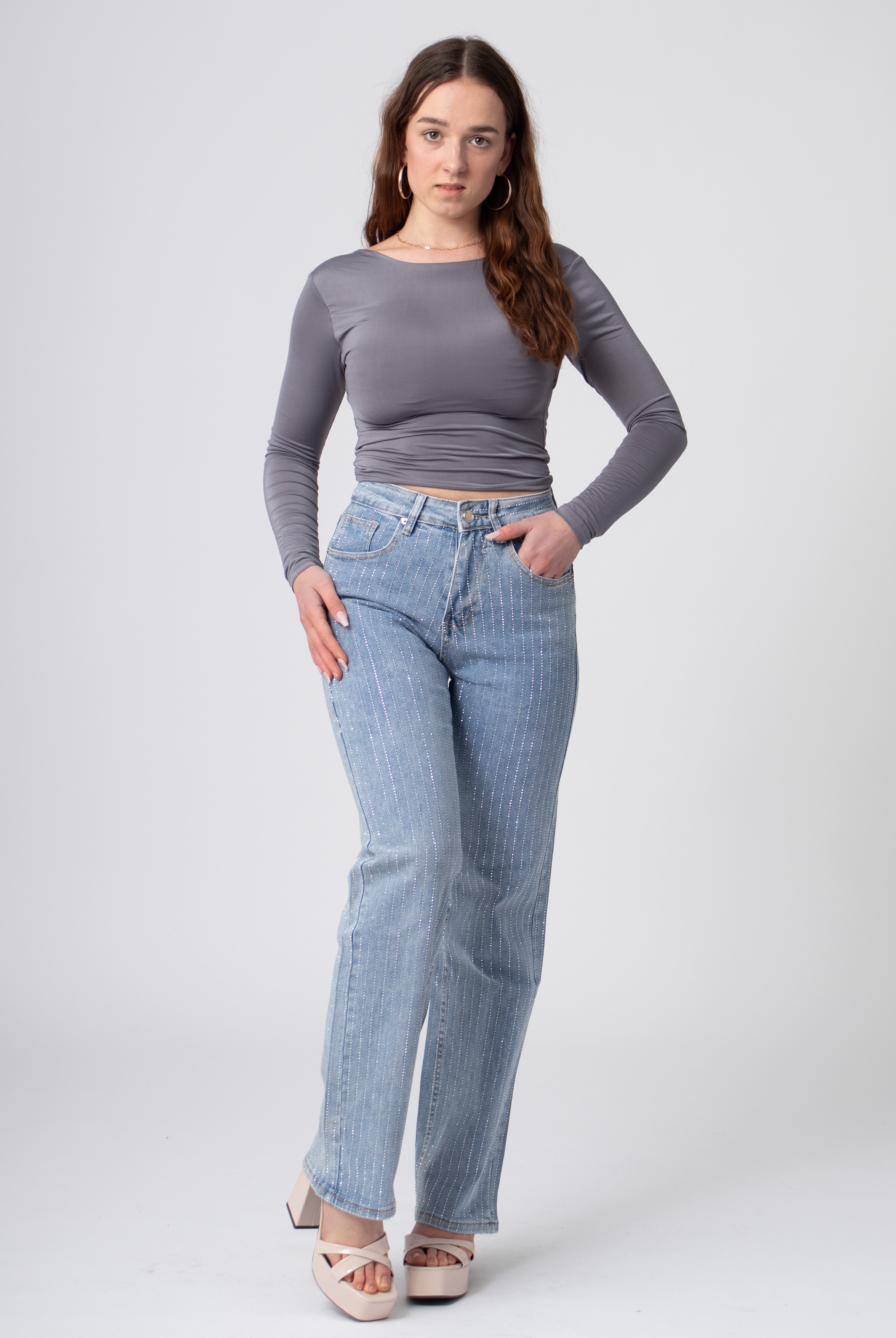 denim broek met glanzende steentjes