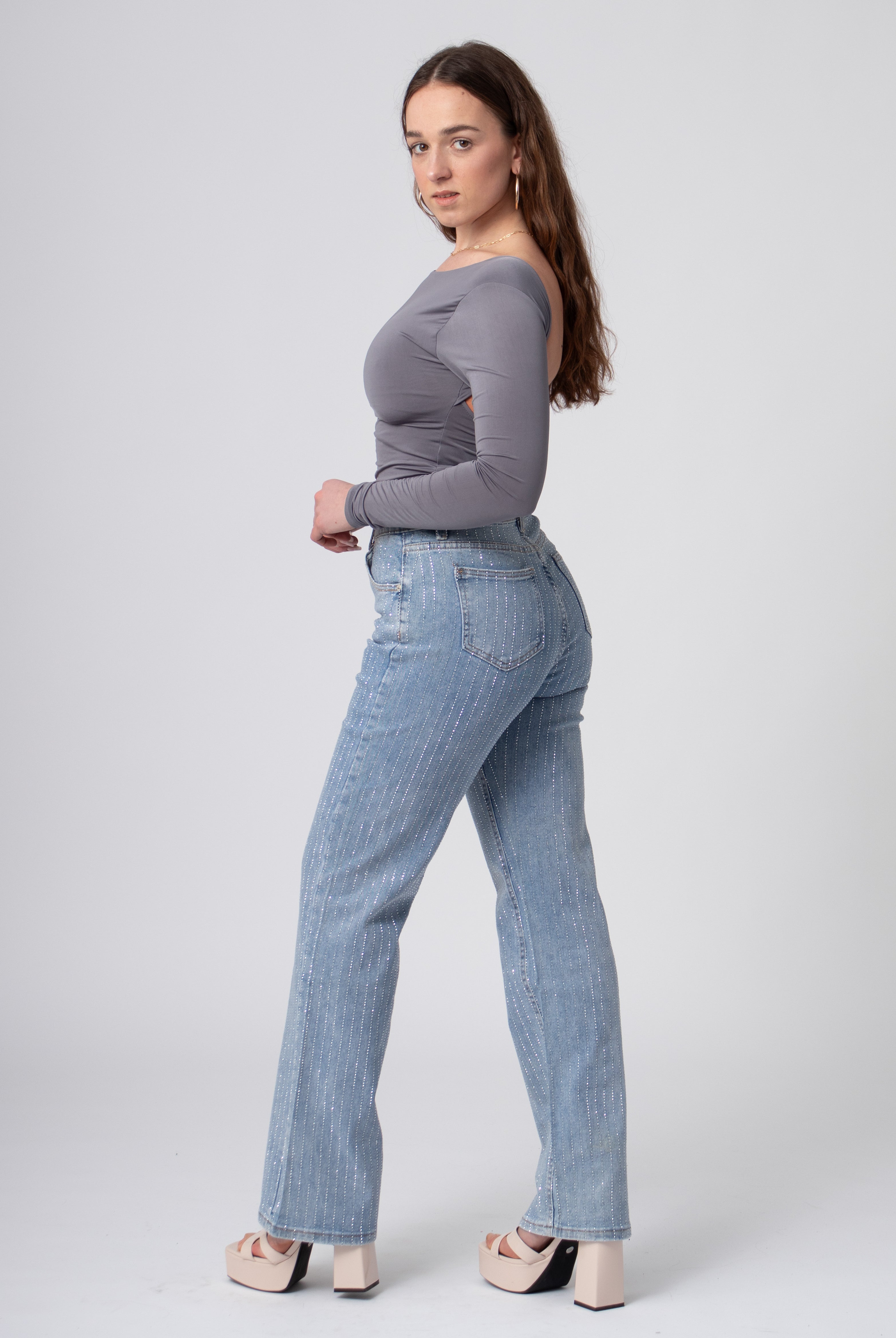 denim broek met glanzende steentjes