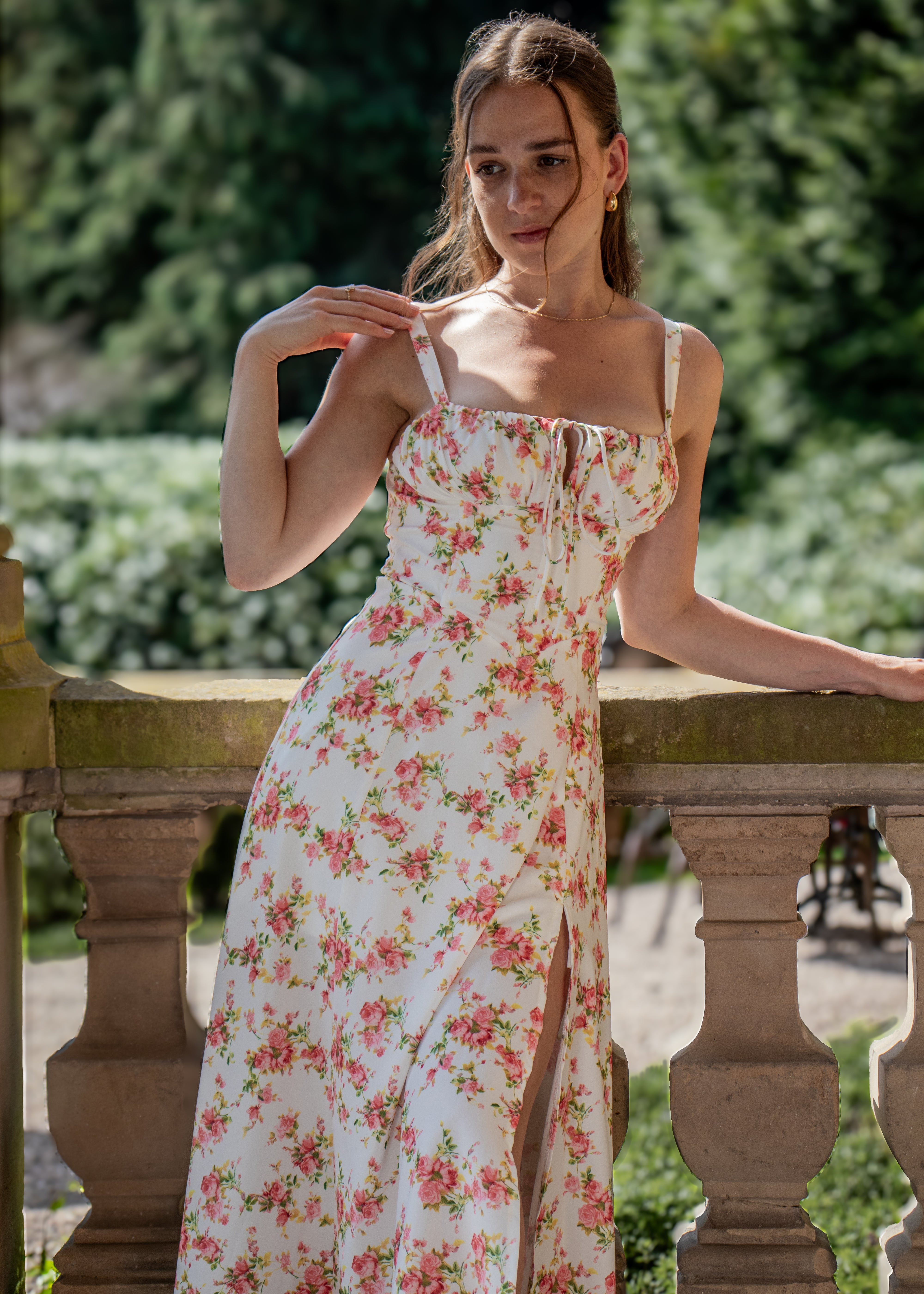 roze bloemenprint midi jurk corset lijfje spaghetti bandjes en split