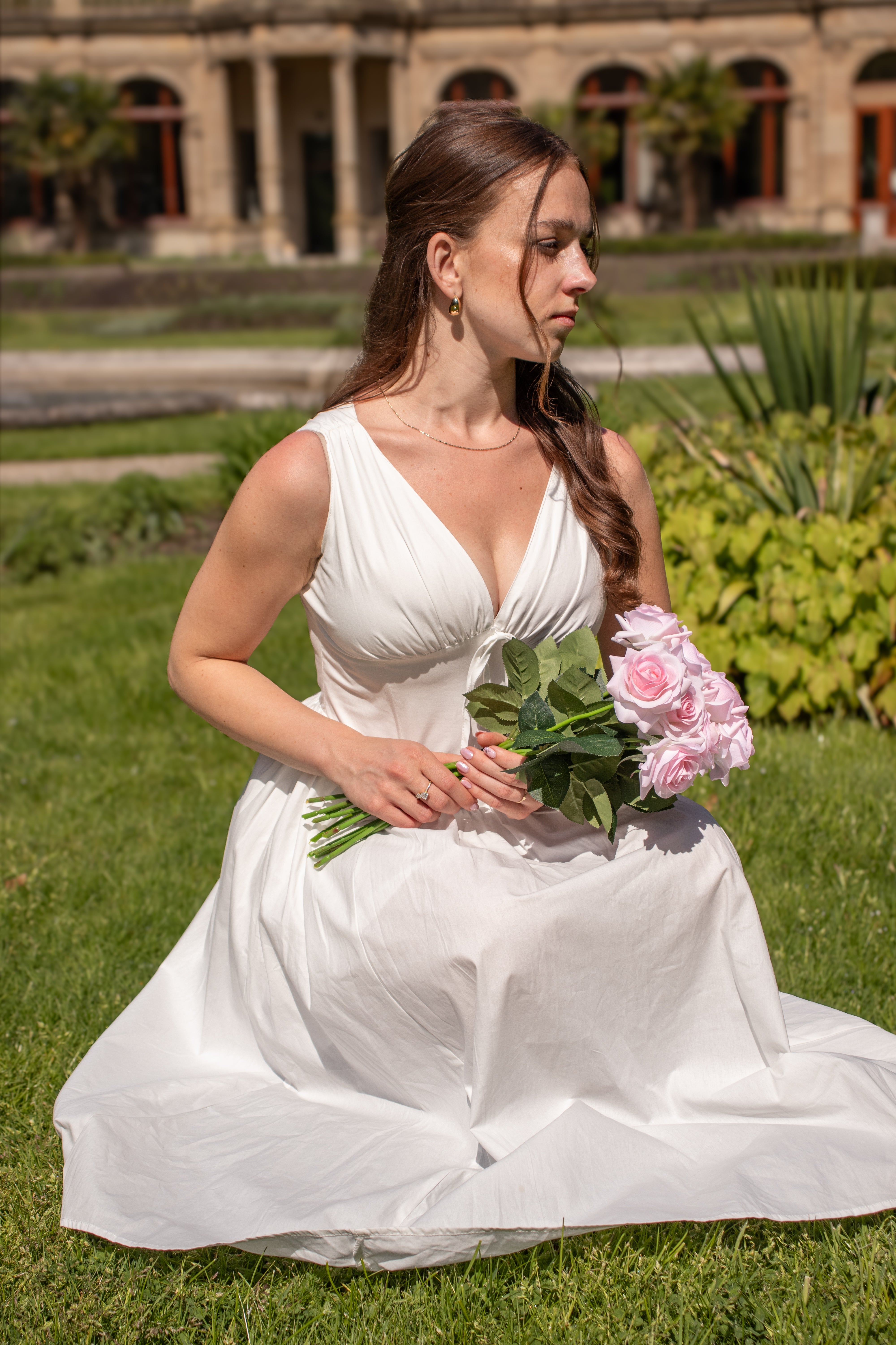 zomer midi jurk wit met corset lijfje en lage hals