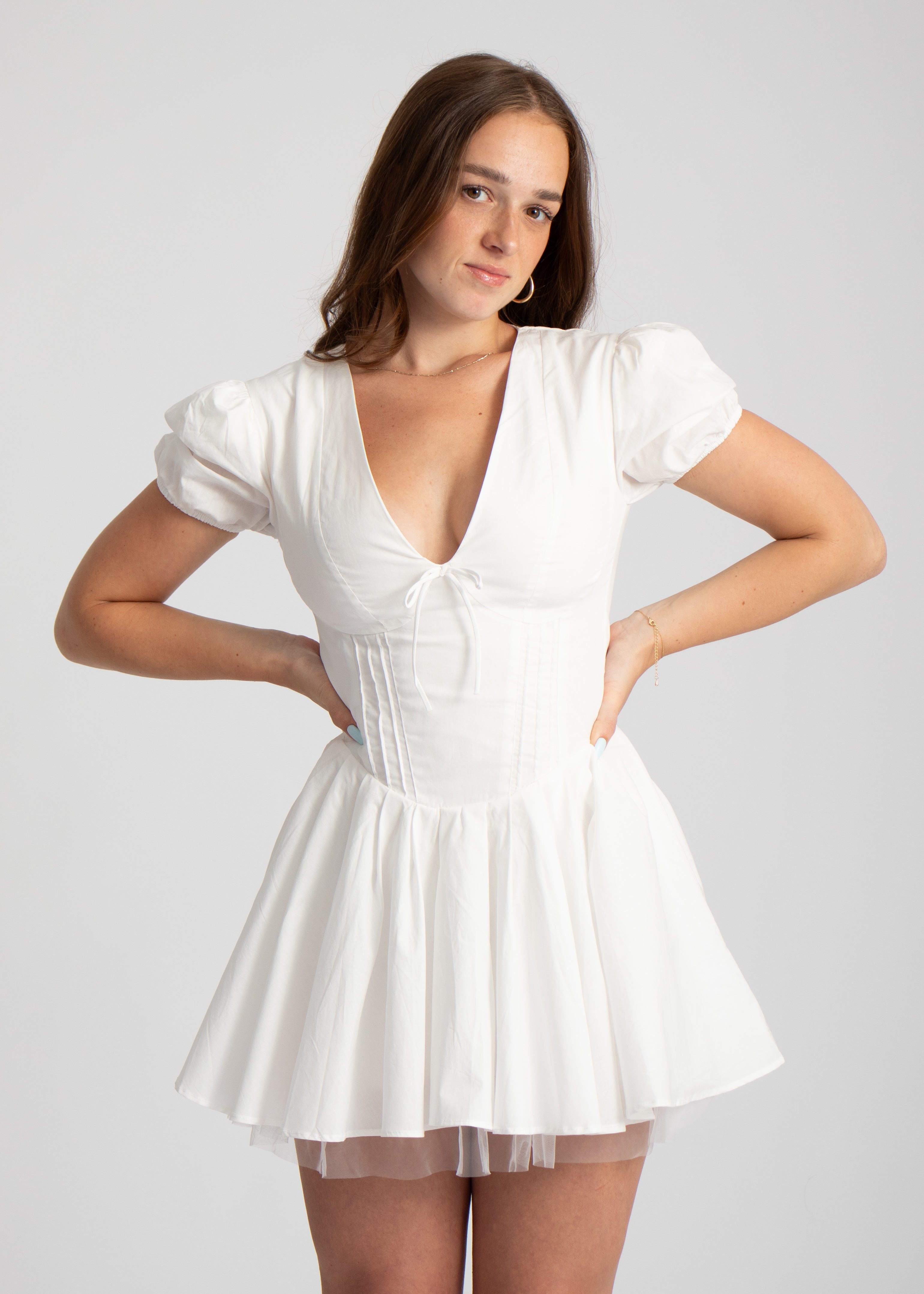 corset mini zomer jurk wit met mouwen en v-hals