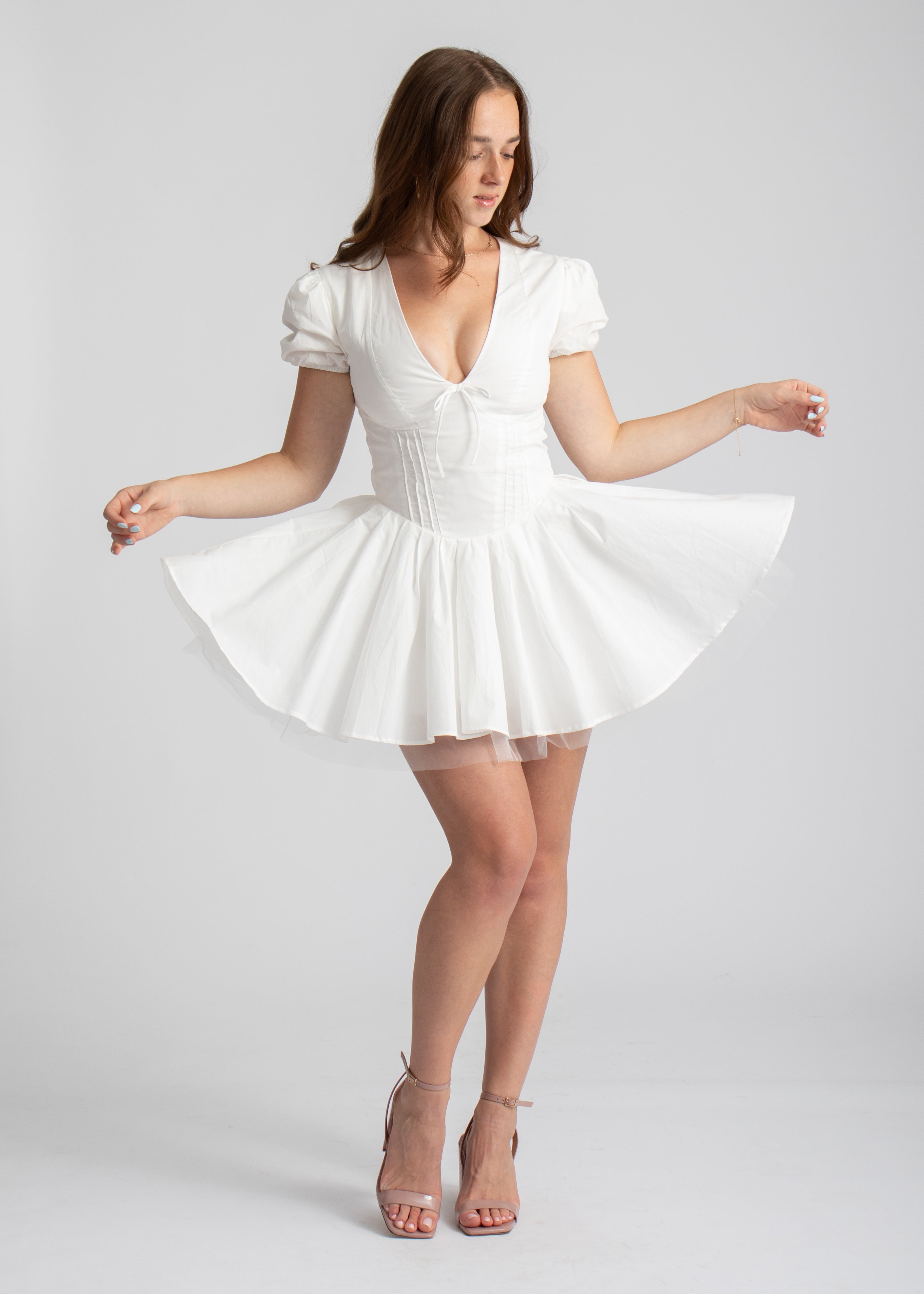 corset mini zomer jurk wit met mouwen en v-hals