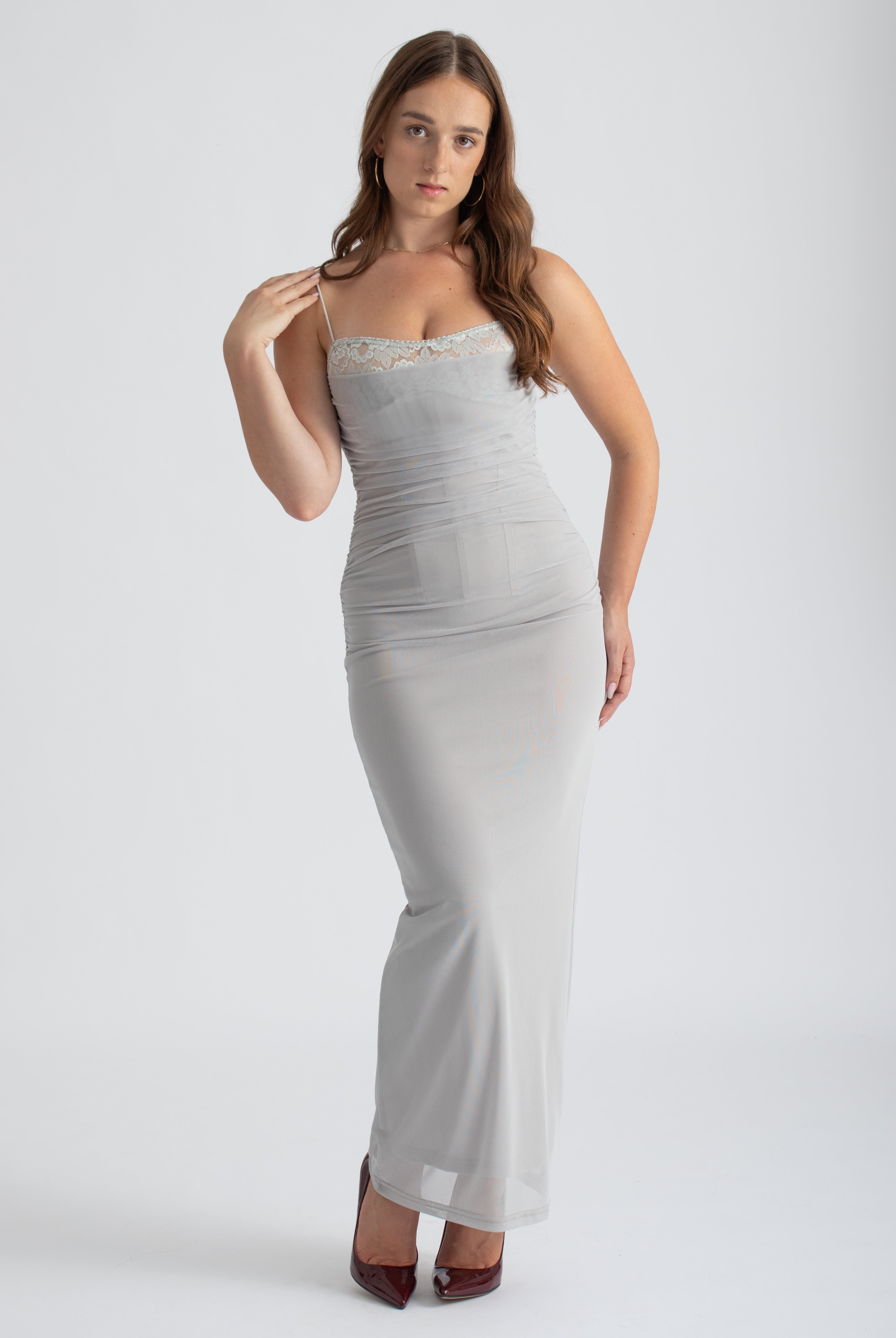 Grijze bodycon mesh maxi jurk