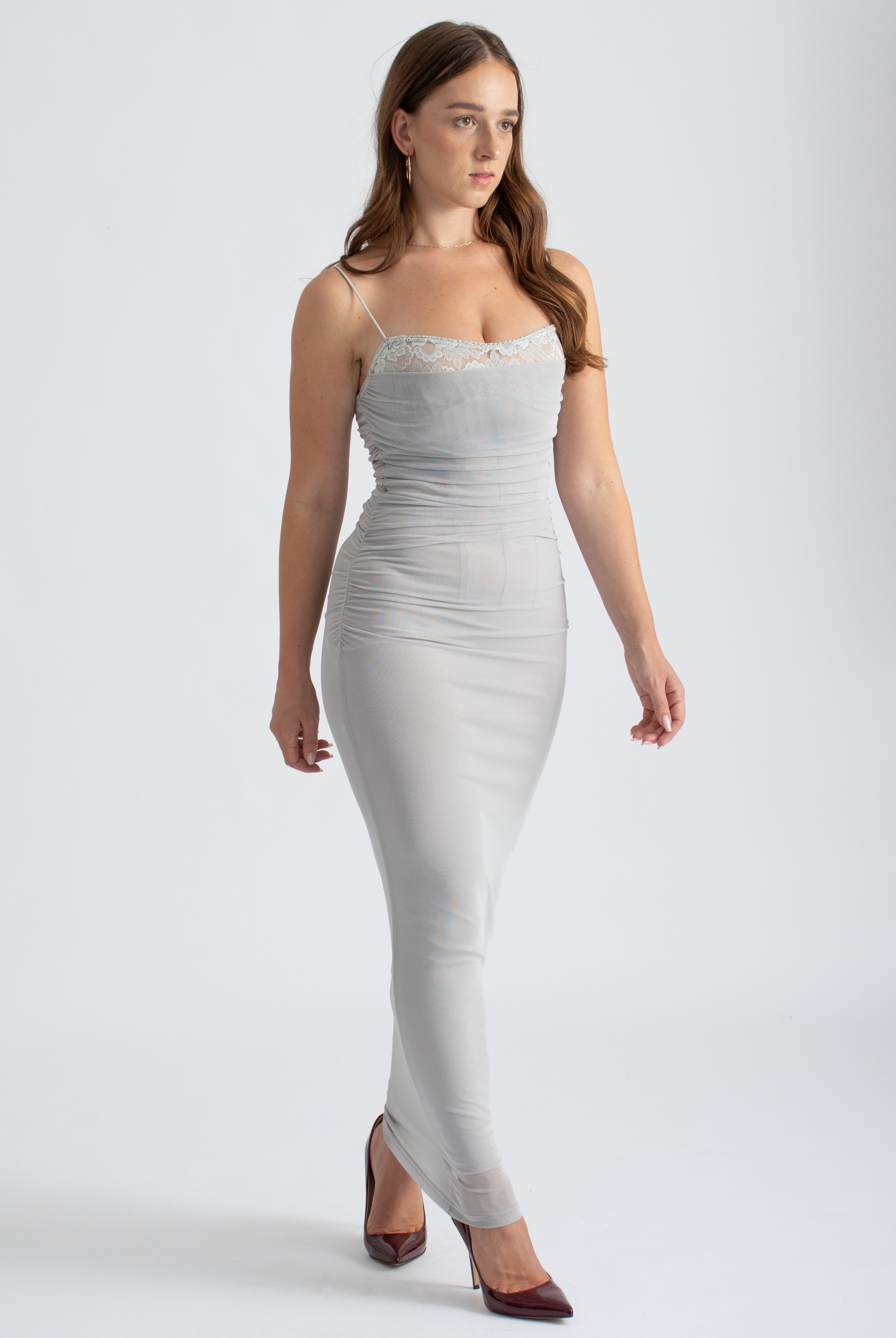 Grijze bodycon mesh maxi jurk