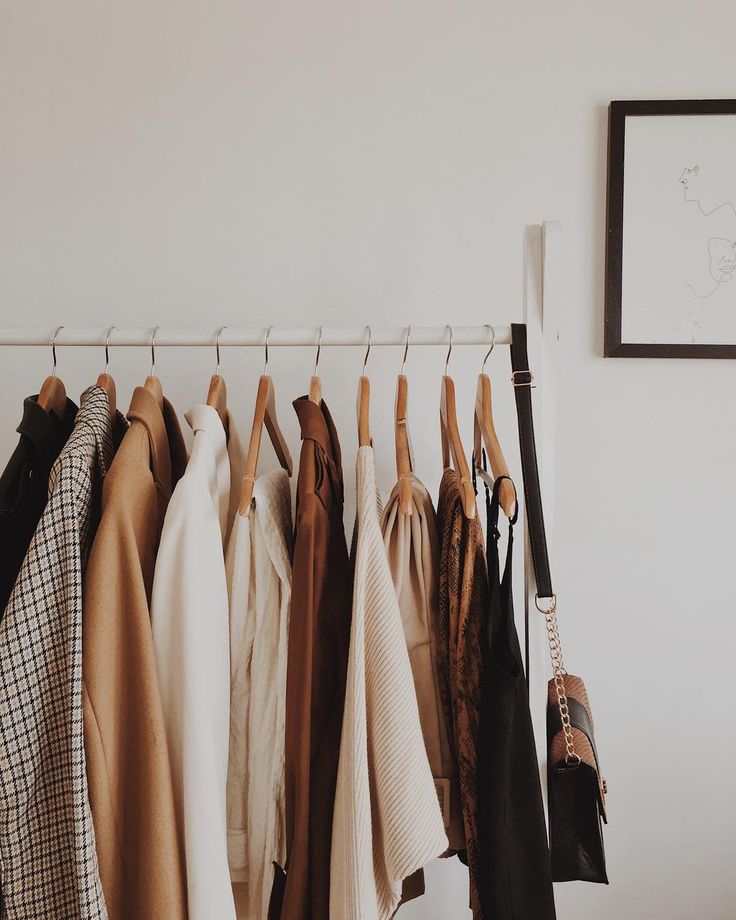 Capsule Wardrobe: 10 Must-Have Basics voor in je Garderobe