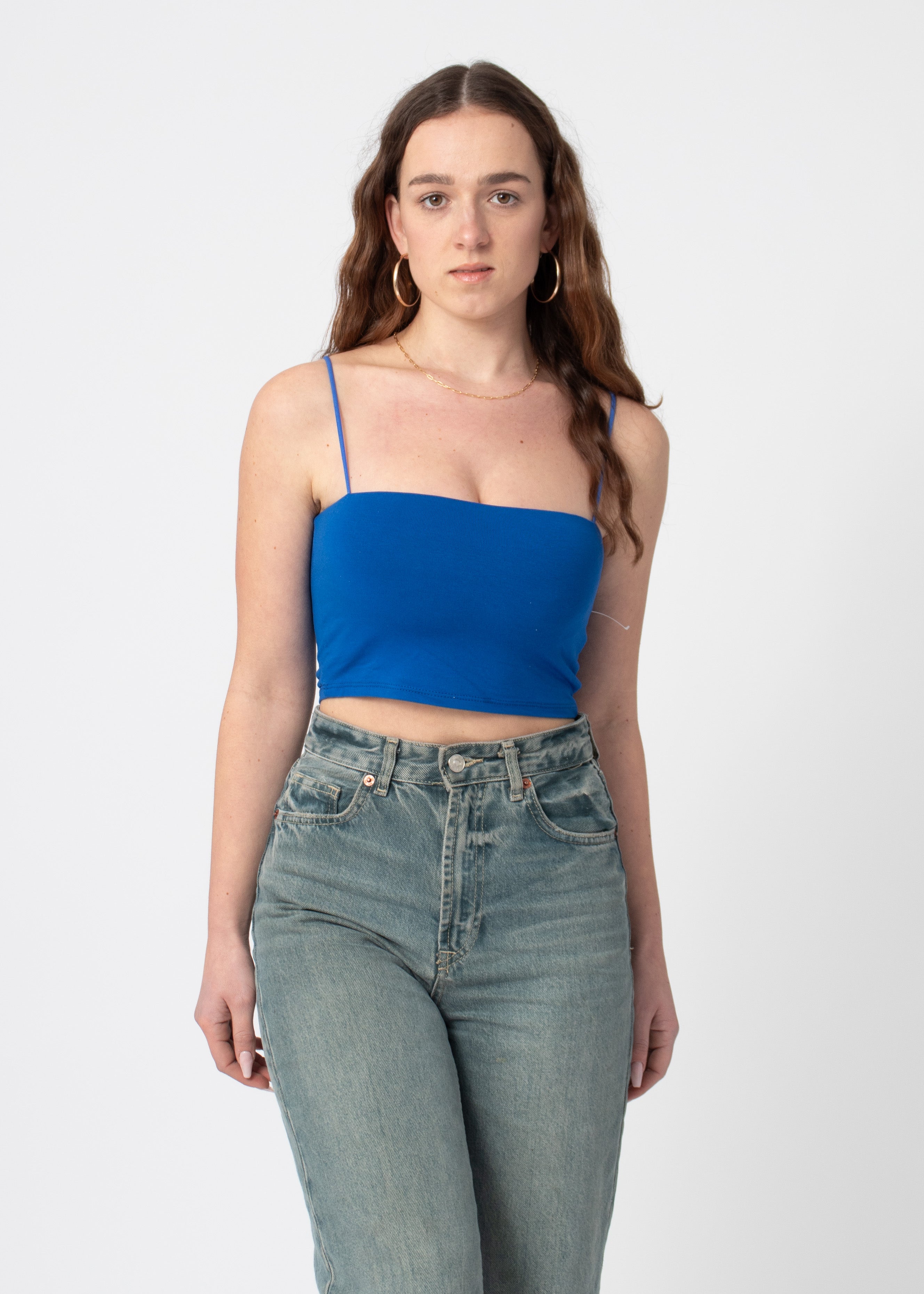 cropped top blauw met spaghetti bandjes