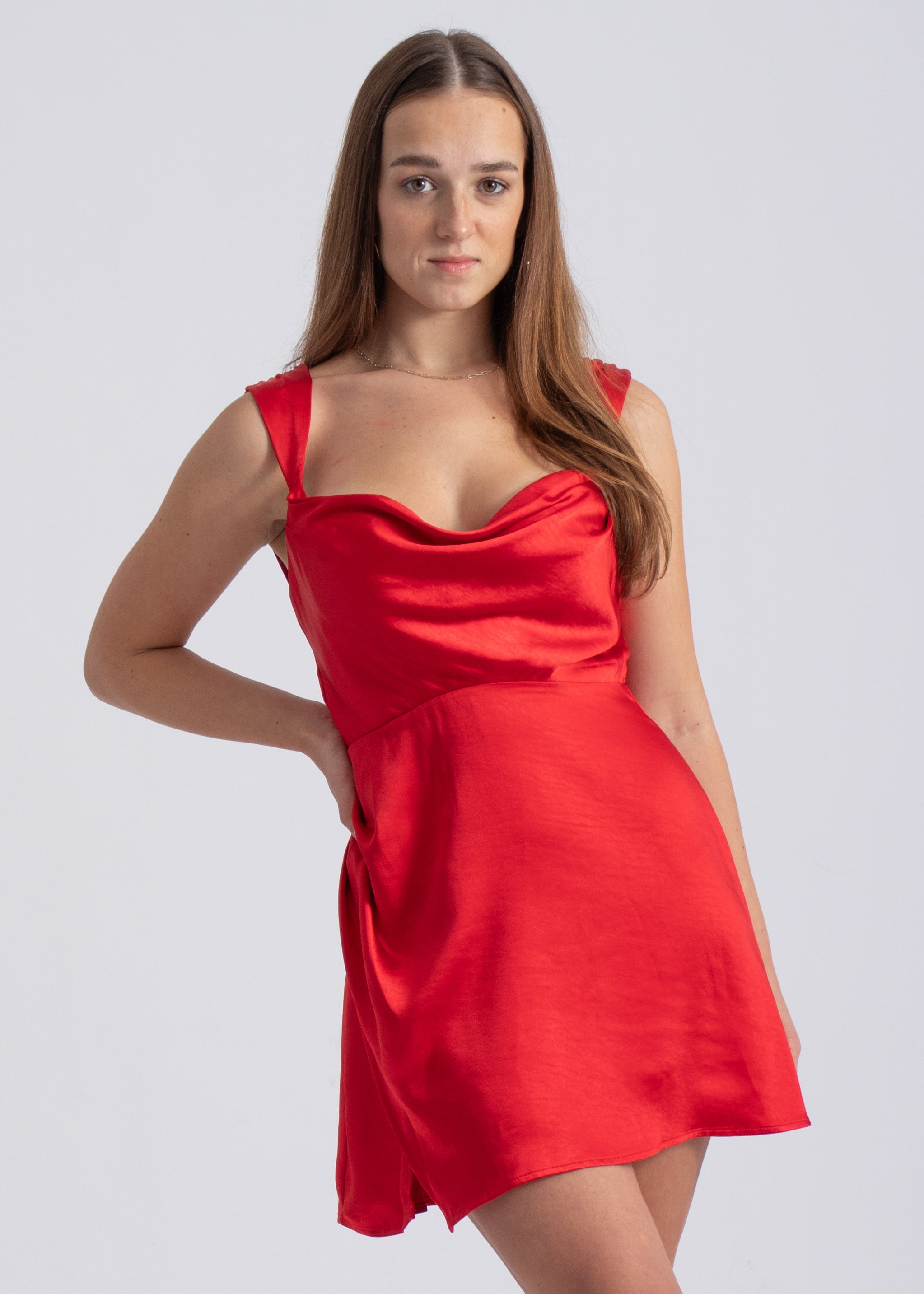 satijnen mini jurk met gedrapeerde hals rood