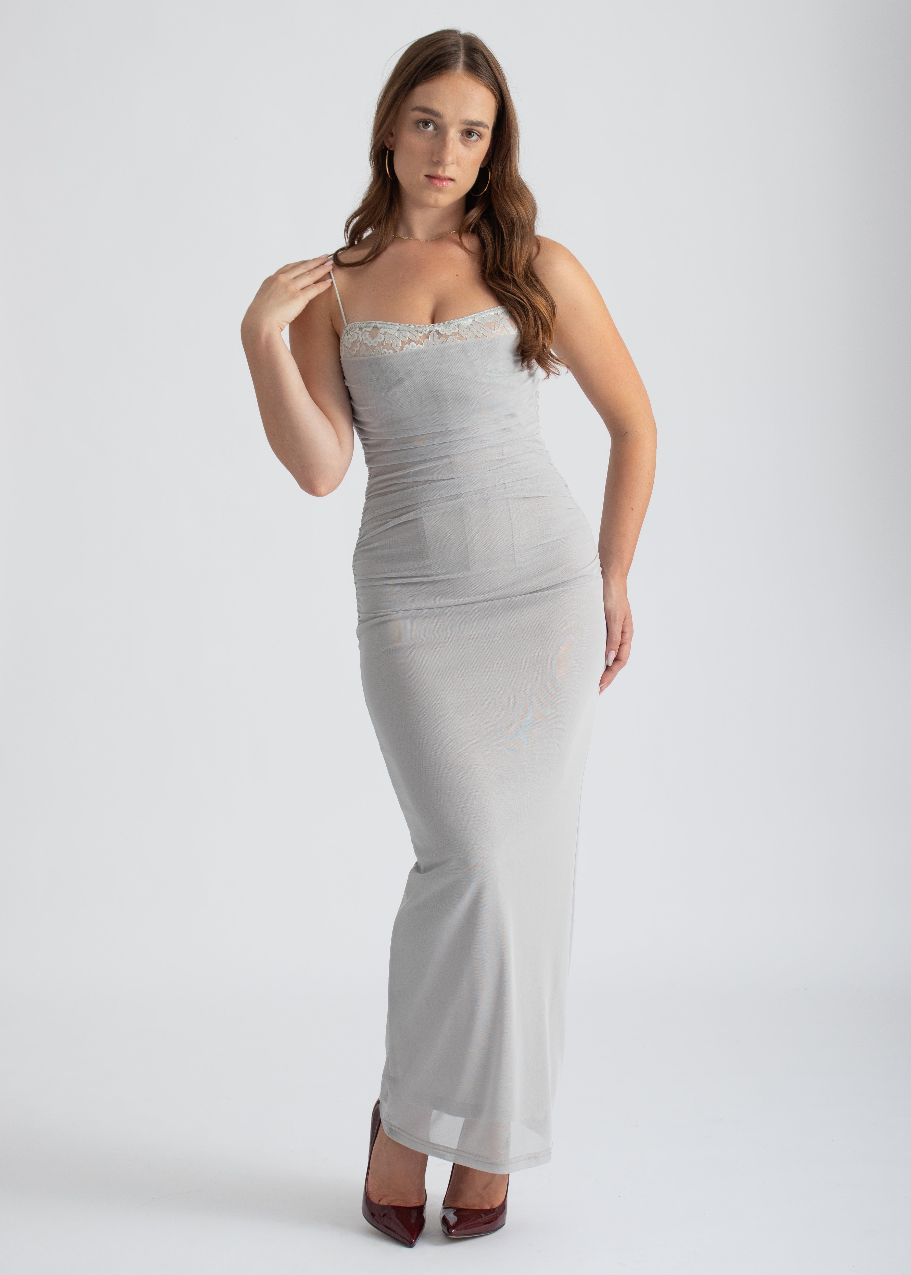 Grijze bodycon mesh maxi jurk